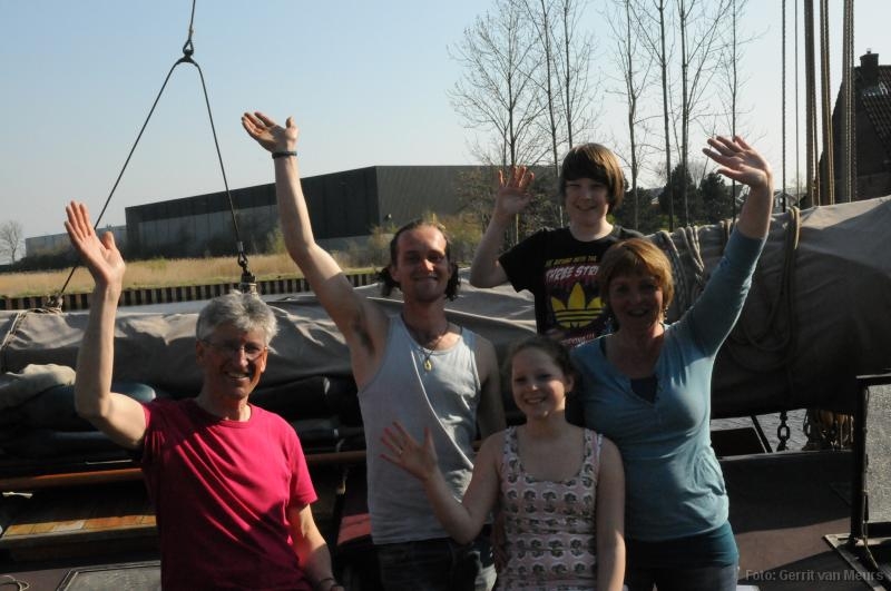 Mai 2013: Jan Rijswijk, Caspar van Dijk, Ymke Rijswijk, Wytze Rijswijk, Lieneke van der Duin. Mai 2013: Jan Rijswijk, Caspar van Dijk, Ymke Rijswijk, Wytze Rijswijk, Lieneke van der Duin.